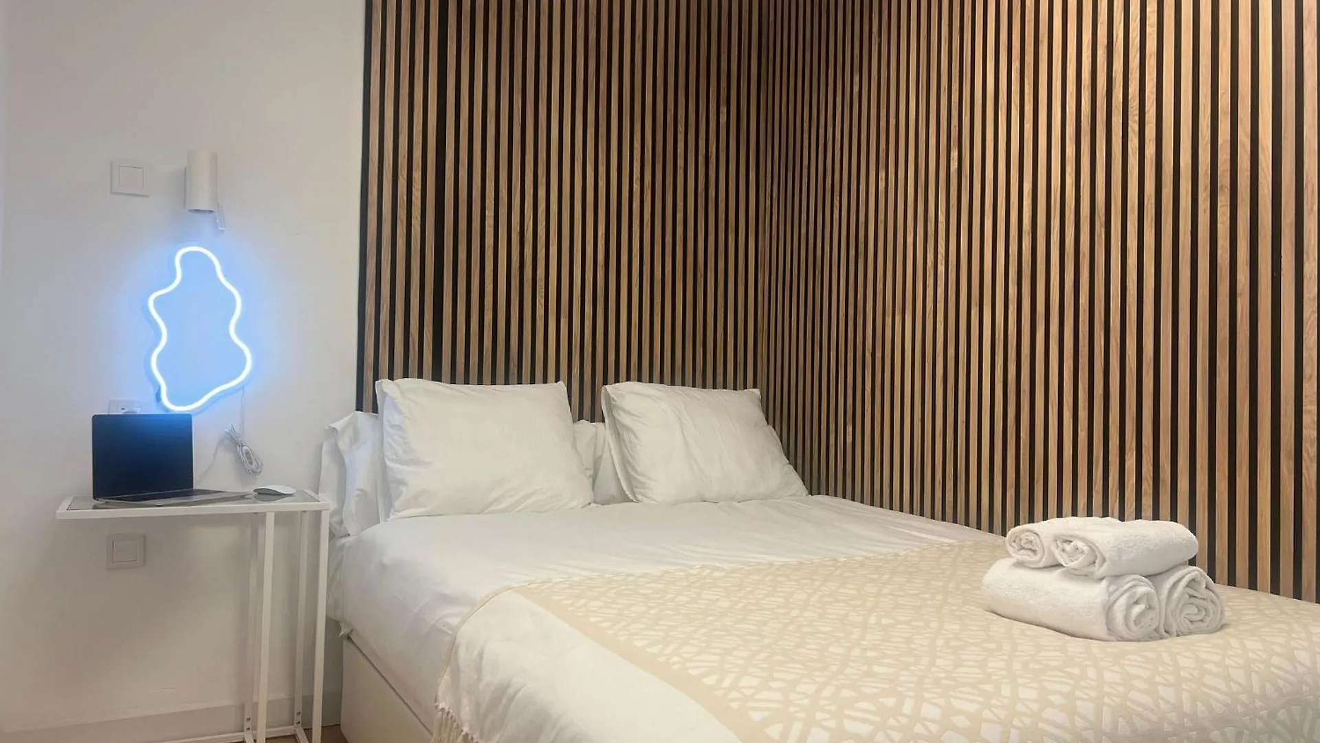 Apartment Studio 5 Mins From El Palo Beach Wifi & Ac Malaga Spain