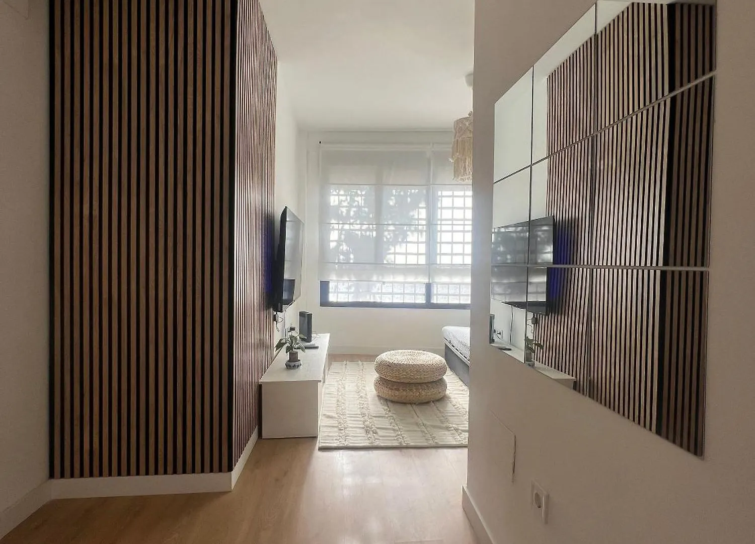 Studio 5 Mins From El Palo Beach Wifi & Ac Malaga Apartment